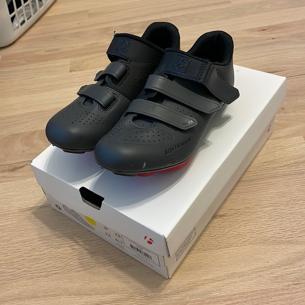 Bontrager women’s Vostra Road Shoe size 5.5 (EU 37)
